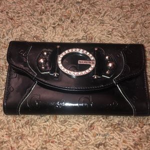 Guess wallet